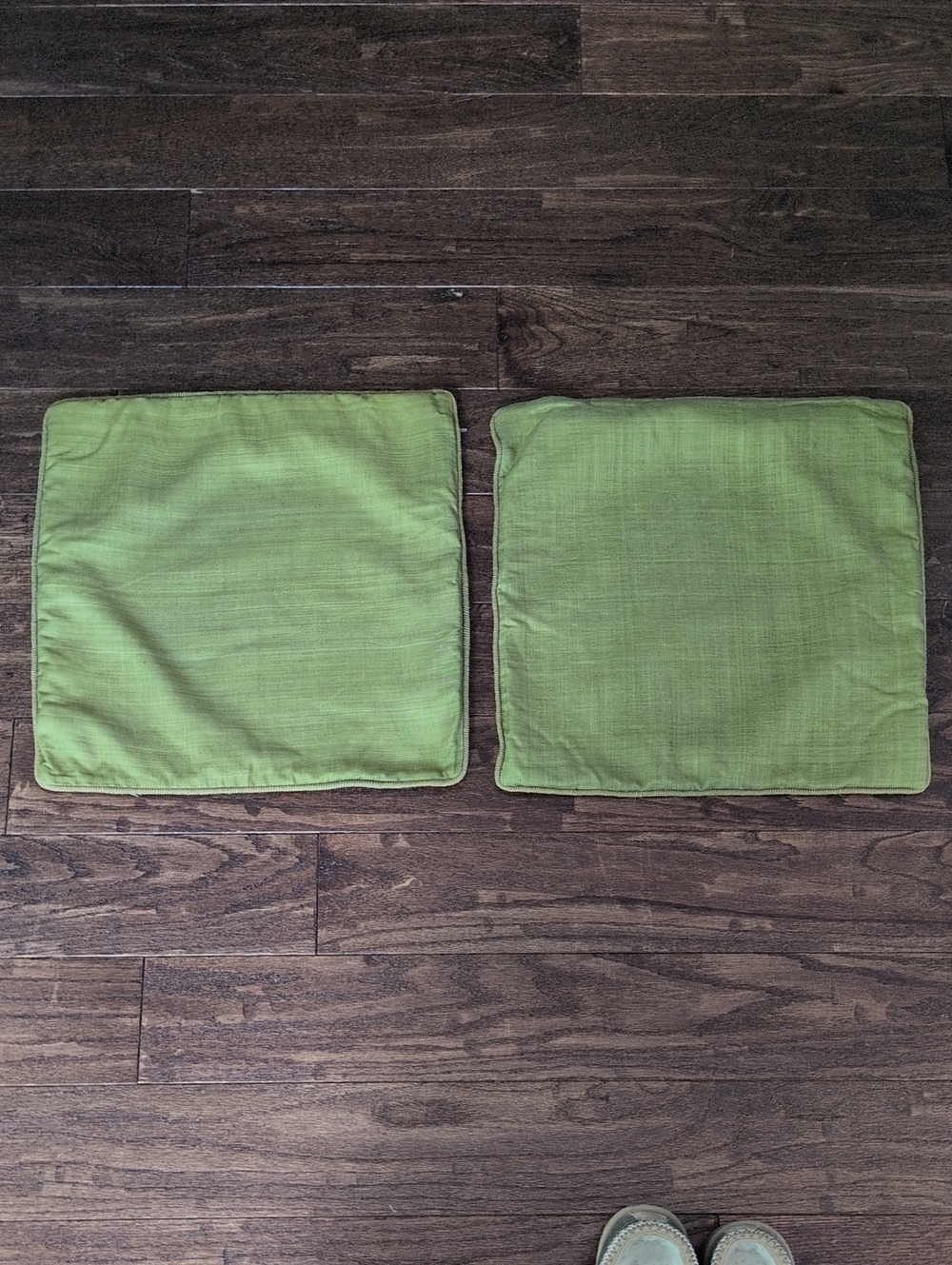 Crate&Barrel Hayward Tarragon Green Silk 18"x18" Throw Pillow Covers (2)